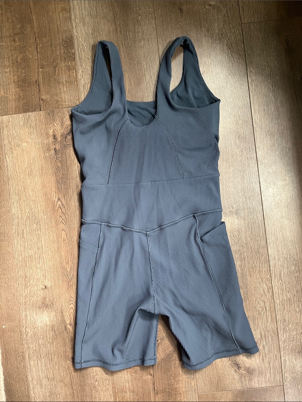 Athleta Salutation Ribbed Bike Suit M - Picture 5 of 5